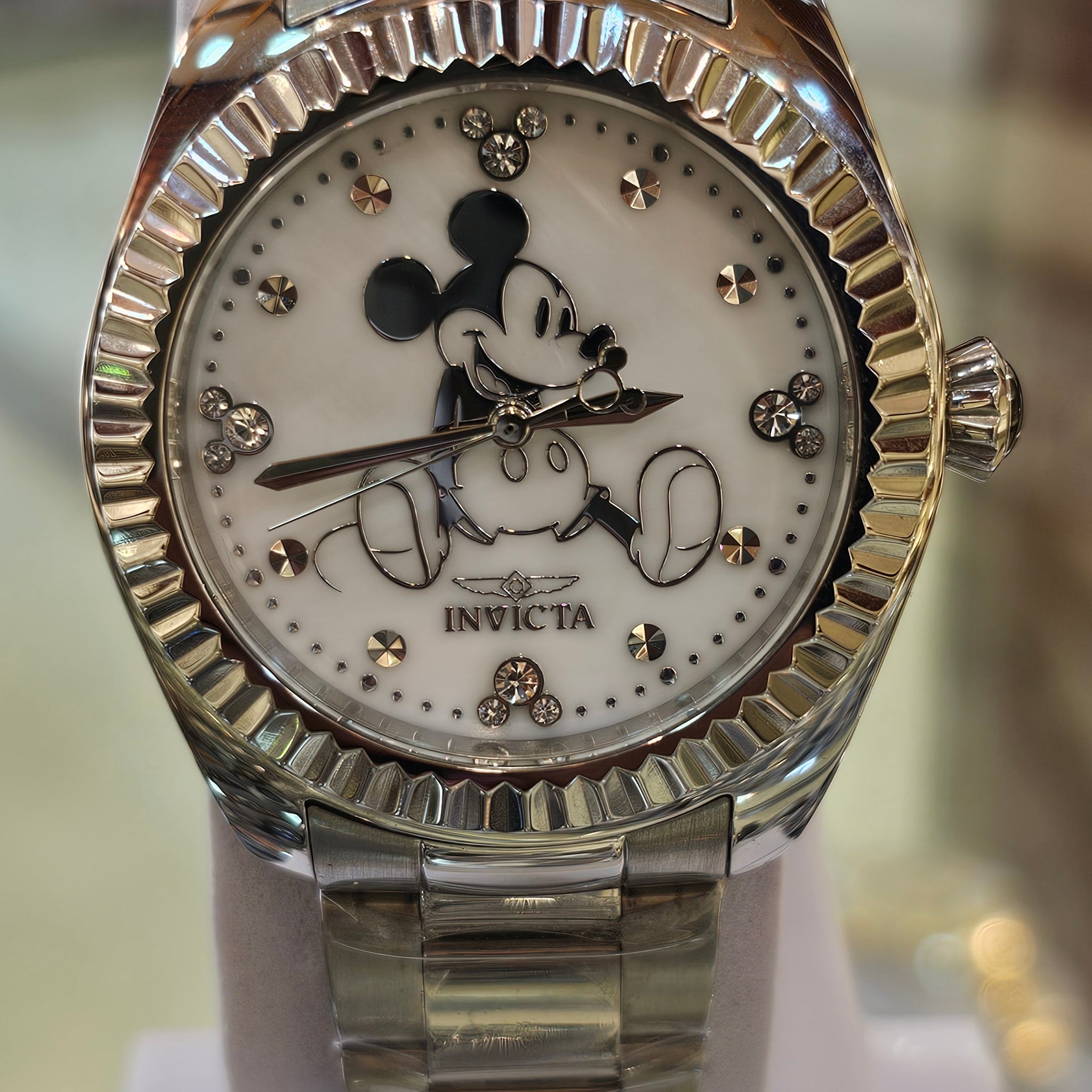 🧸✨ ORIGINAL INVICTA DISNEY WATCH