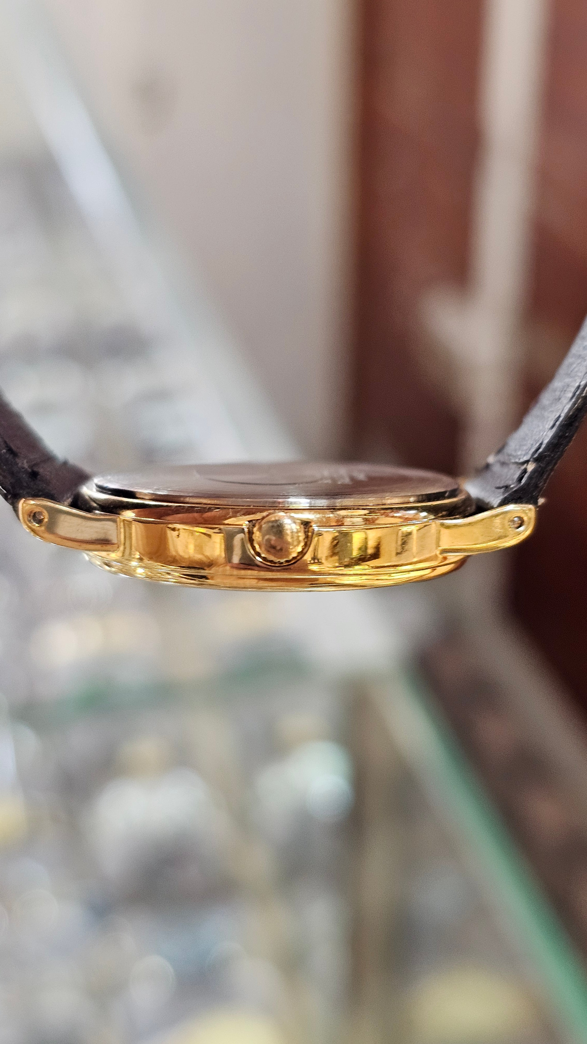 Original Crown Watch – Japan Movement  Classic • Elegant • Timeless