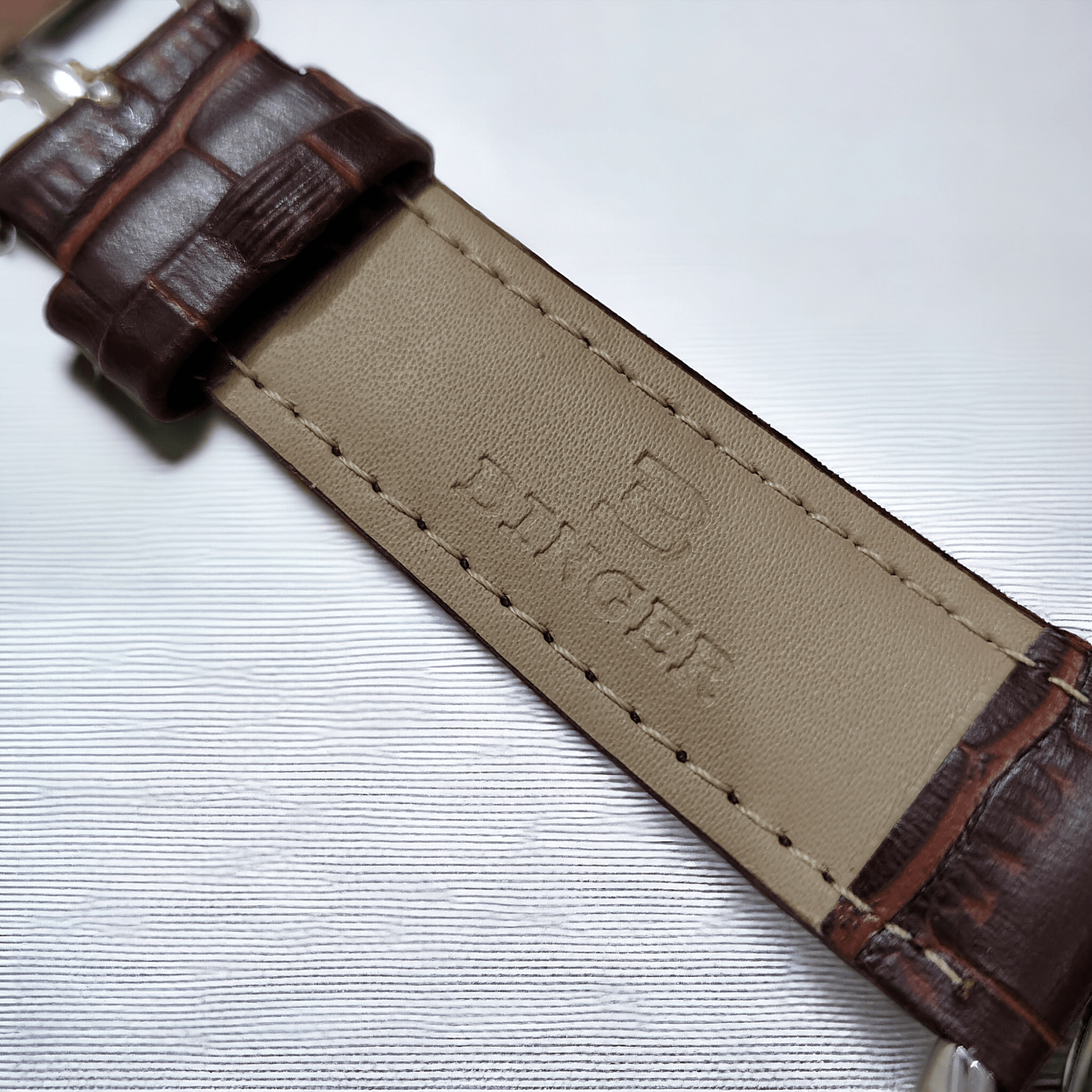 🟡 BINGER Switzerland – Yellow Gold Edition - Sumalani Watch Center