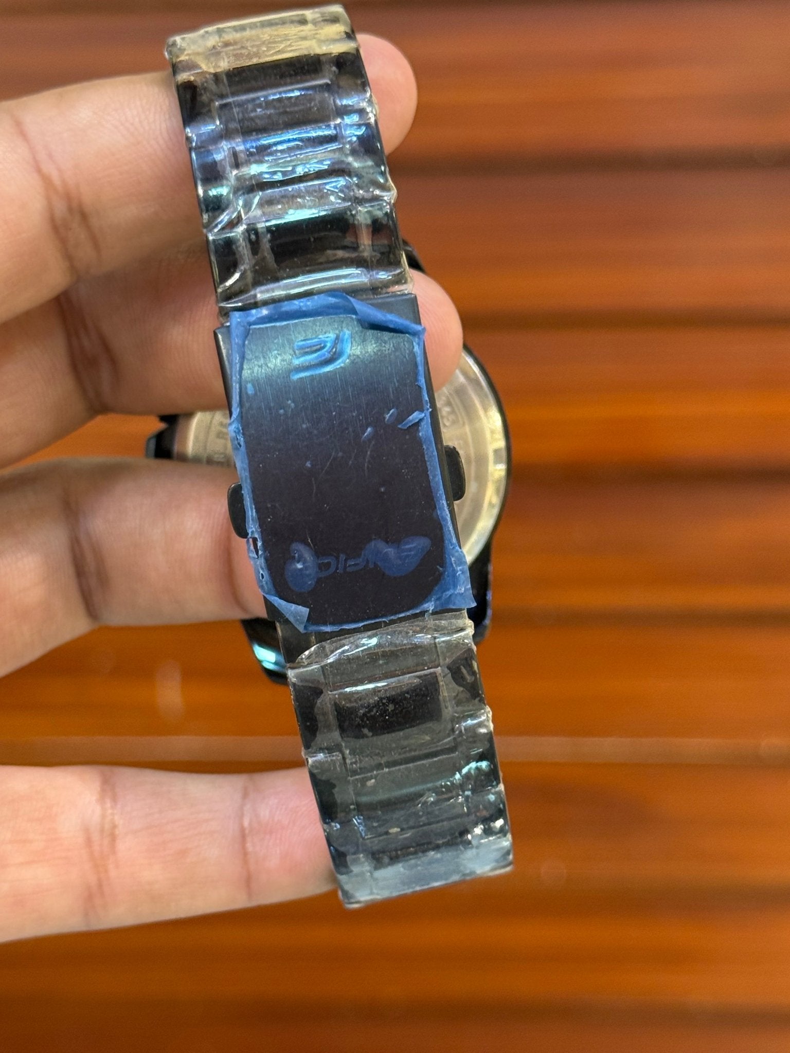 ⌚ Casio Edifice Red Bull Edition - Sumalani Watch Center