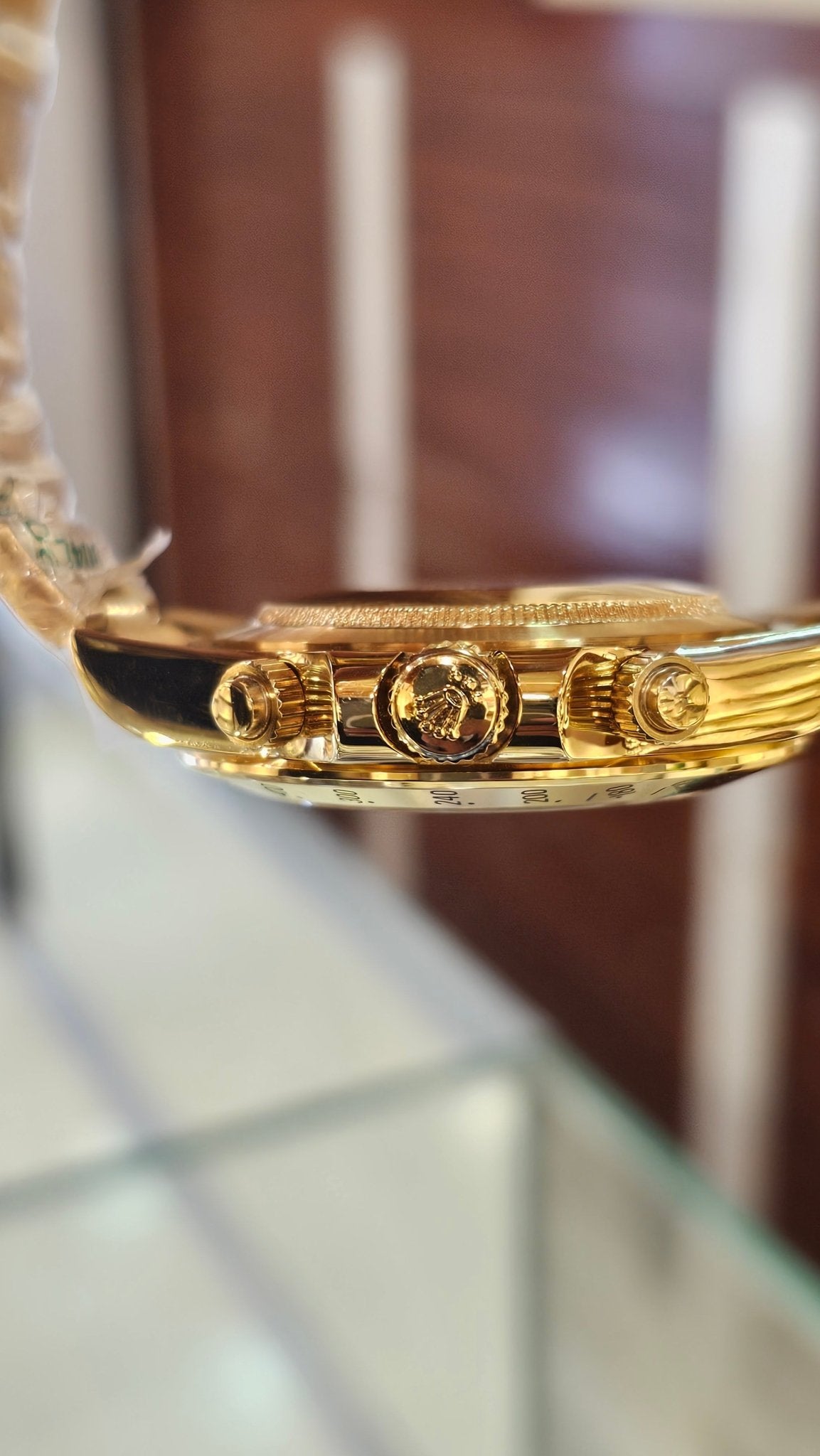 🏁 Master Copy Rolex Daytona – Golden Racing Elegance - Sumalani Watch Center