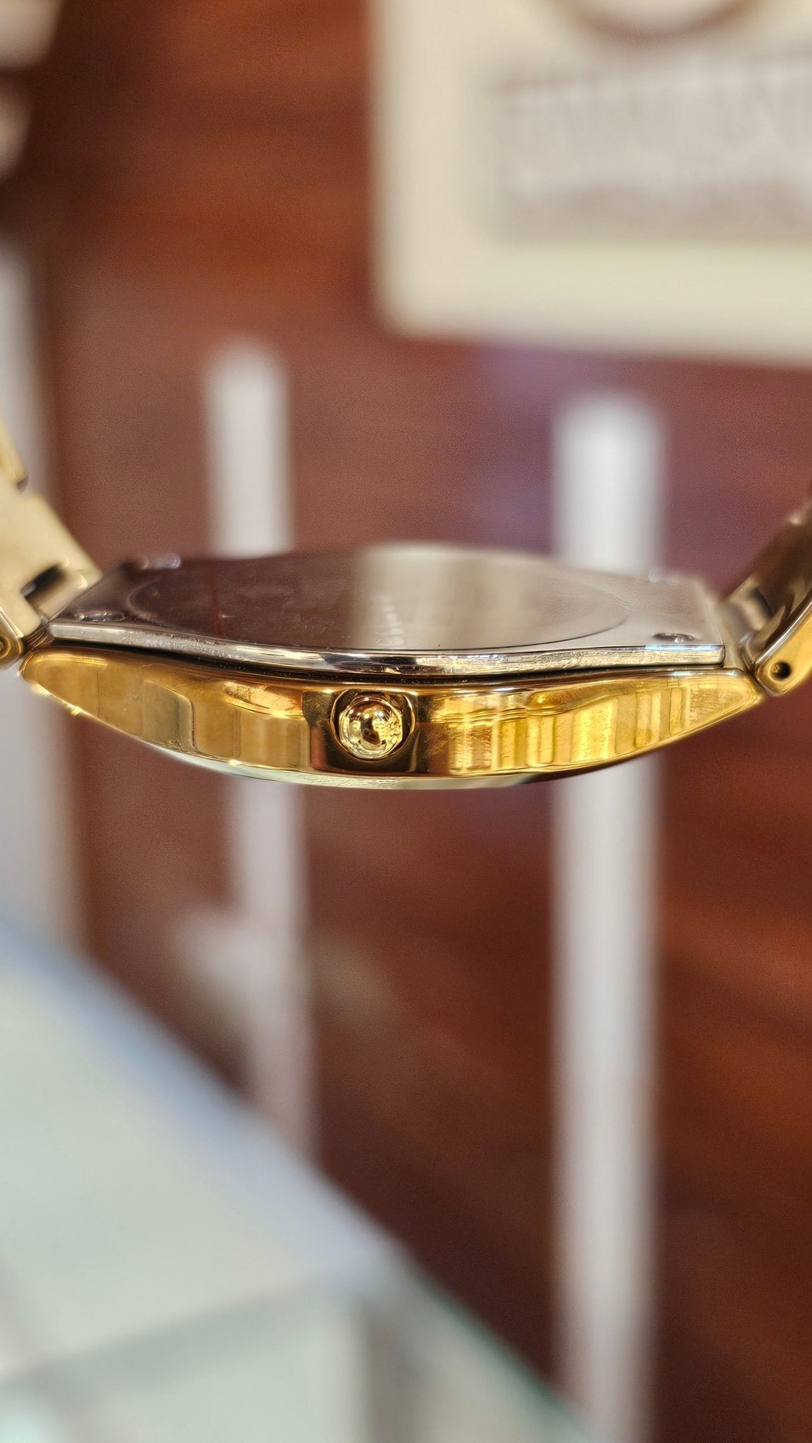 💎 Original Seastar Stone Watch – Brand New Piece - Sumalani Watch Center