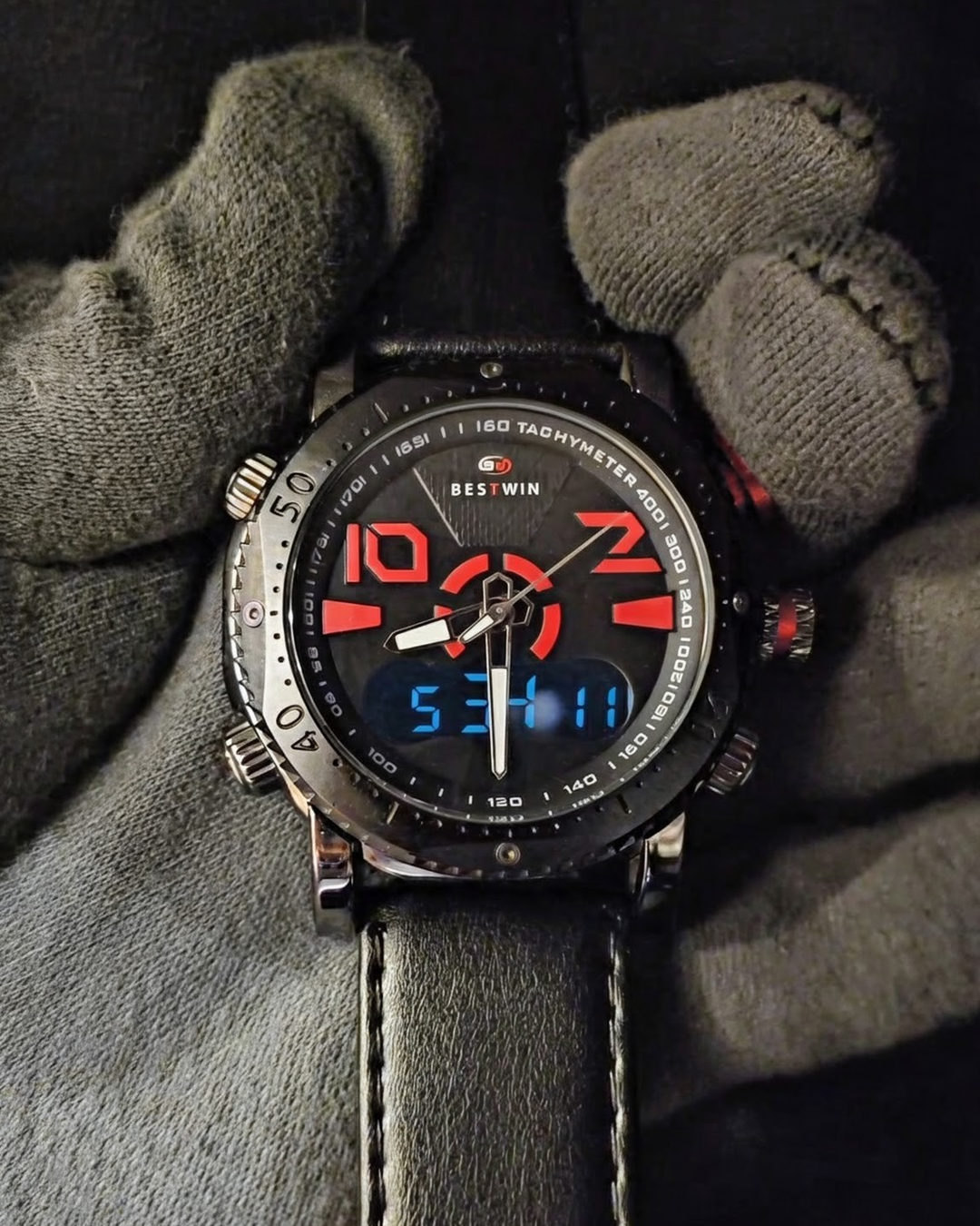 BESTWIN Dual Display Sports Watch