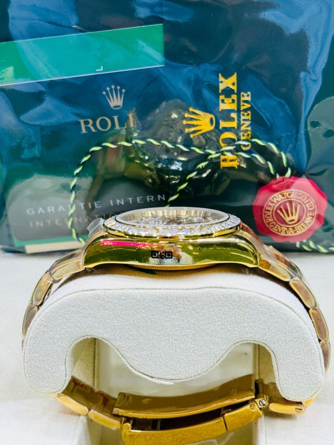 Rolex Rainbow Bezel – Automatic Master Copy - Sumalani Watch Center